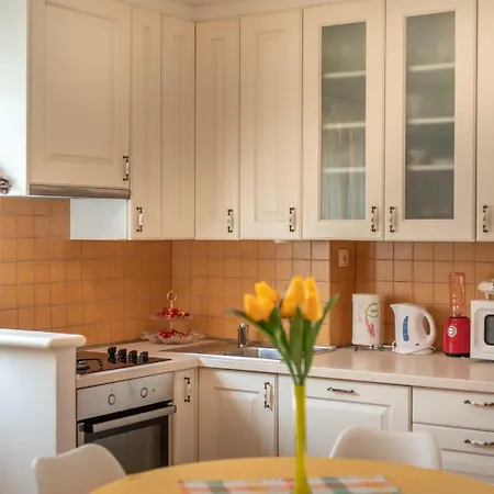 Dinka Lägenhet Trogir