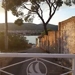 شقة Dinka تروغير