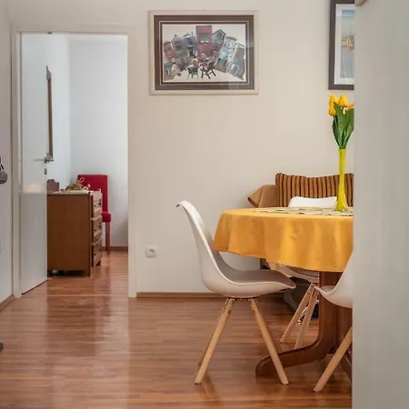 Апартаменти Dinka Трогір